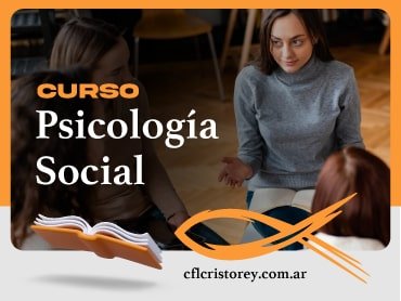 Imagen de un curso titulado 'Curso Psicología Social'. La imagen muestra a un grupo de personas sentadas, participando activamente en una discusión. En primer plano, una persona sostiene un libro, mientras el fondo permanece ligeramente desenfocado para destacar a los participantes. El texto incluye: 'CURSO Psicología Social cflcristorey.com.ar'.